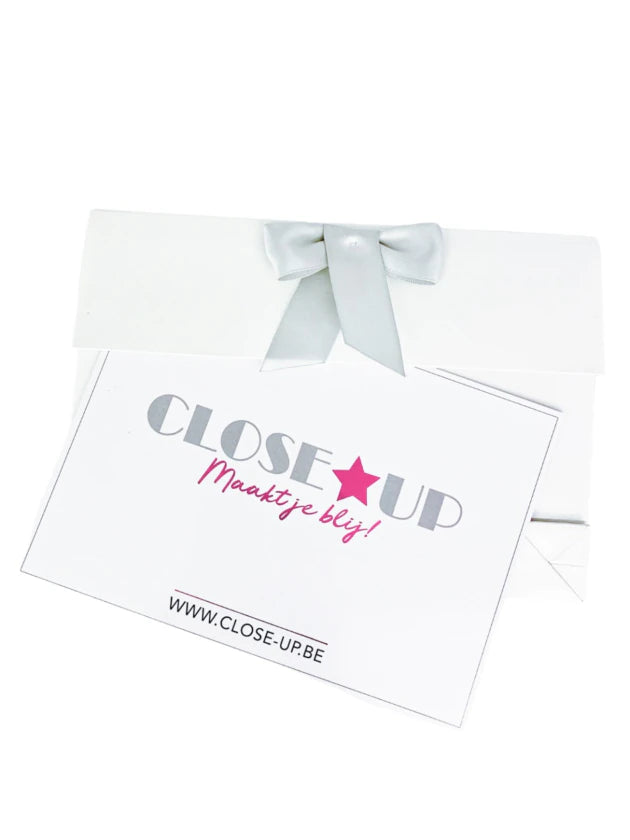 Close-Up Gift Card