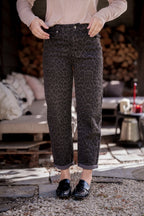 Mom jeans animal print