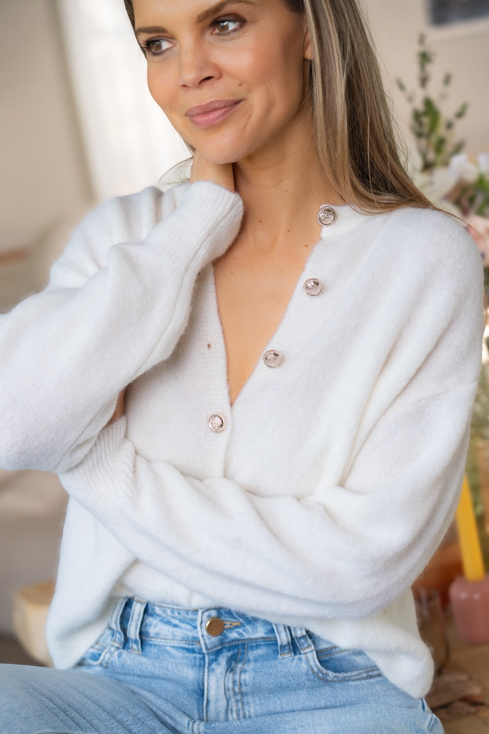 Alpaca vest with decorative buttons