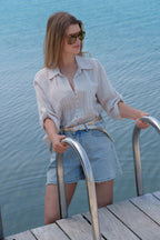 Linen shirt with tucks